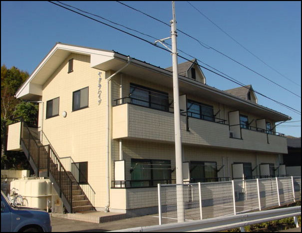 ヤクラハイツ　101号