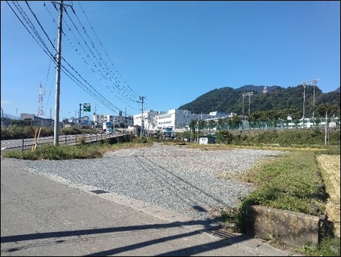 上暮地貸地